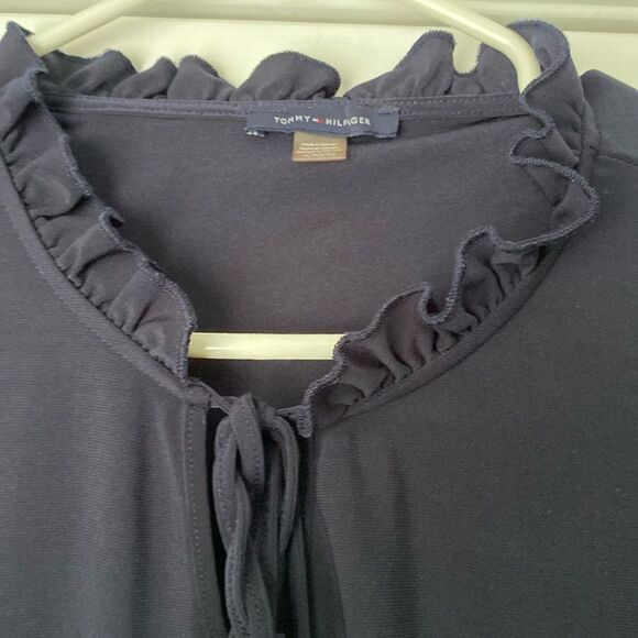 Tommy Hilfiger Navy Sleeveless Tie Neck Ruffle Front Top Size XL - Picture 3 of 9